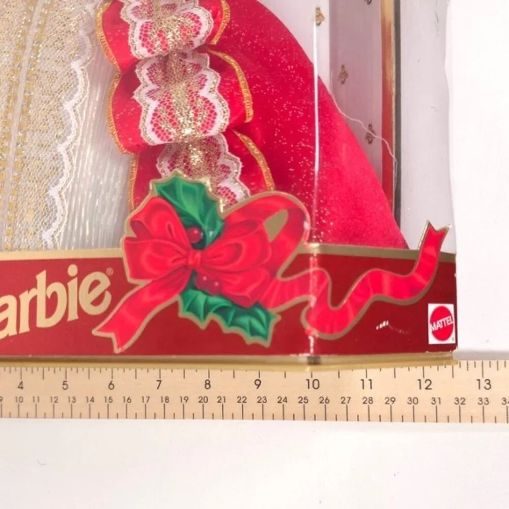 1997 Barbie Happy Holidays Doll Special Edition 10th Anniversary Hallmark‎ 17832